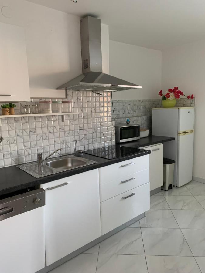 Apartment Petra Kaštela Dış mekan fotoğraf